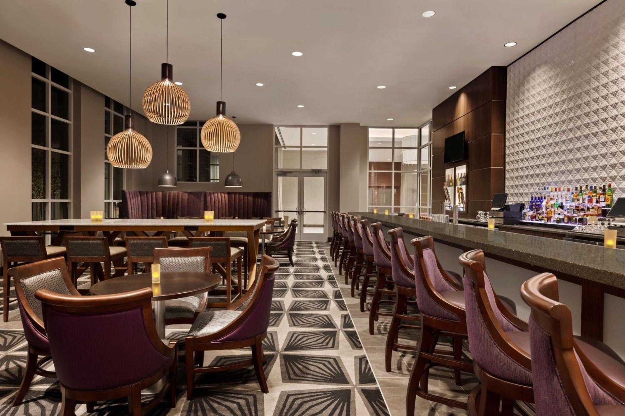 Hilton Garden Inn Charlotte Southpark Екстериор снимка
