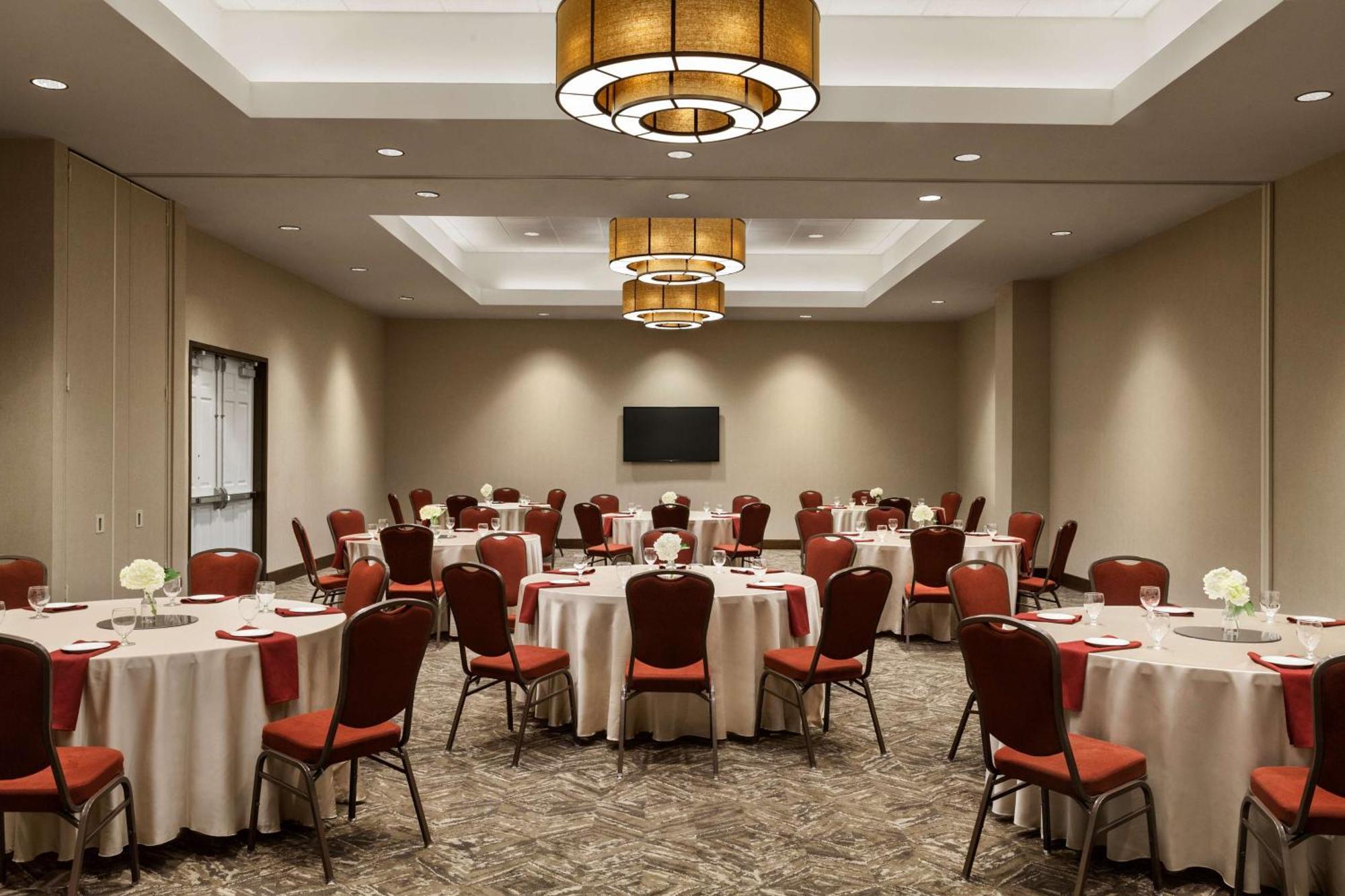 Hilton Garden Inn Charlotte Southpark Екстериор снимка