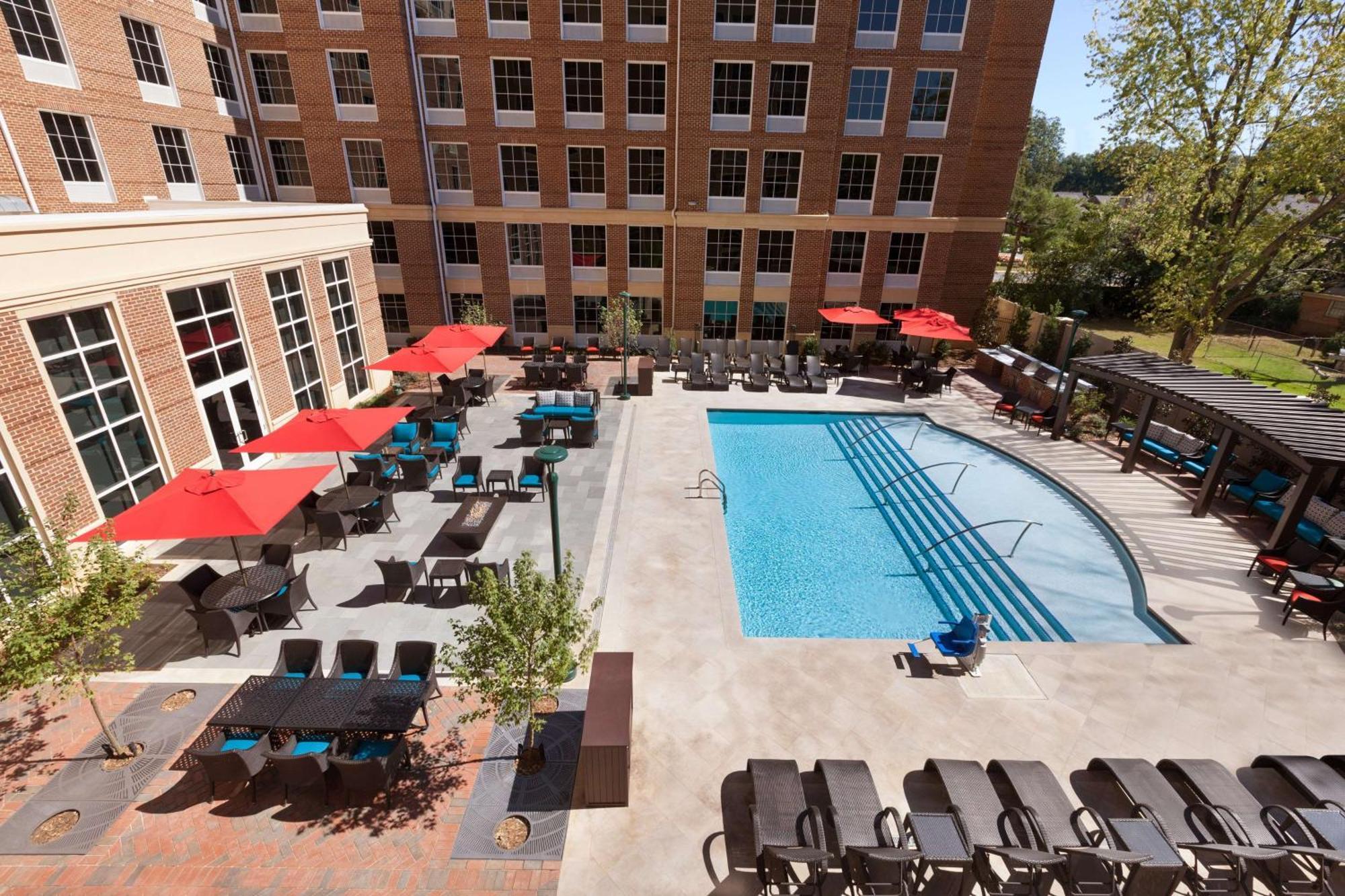 Hilton Garden Inn Charlotte Southpark Екстериор снимка